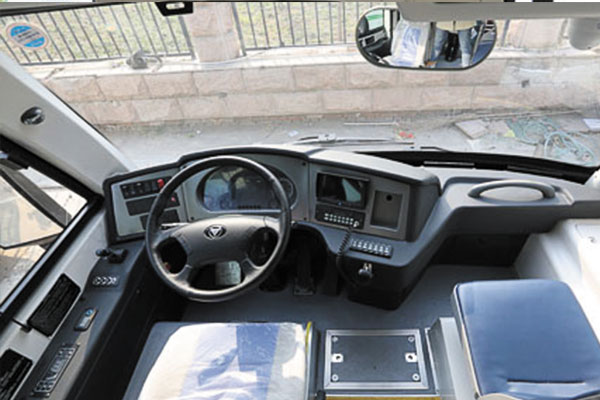 福田歐輝BJ6180EVCA公交車（純電動(dòng)10-53座）